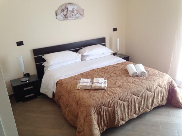 Costa Del Sol Bed and Breakfast Porto Empedocle Camera foto