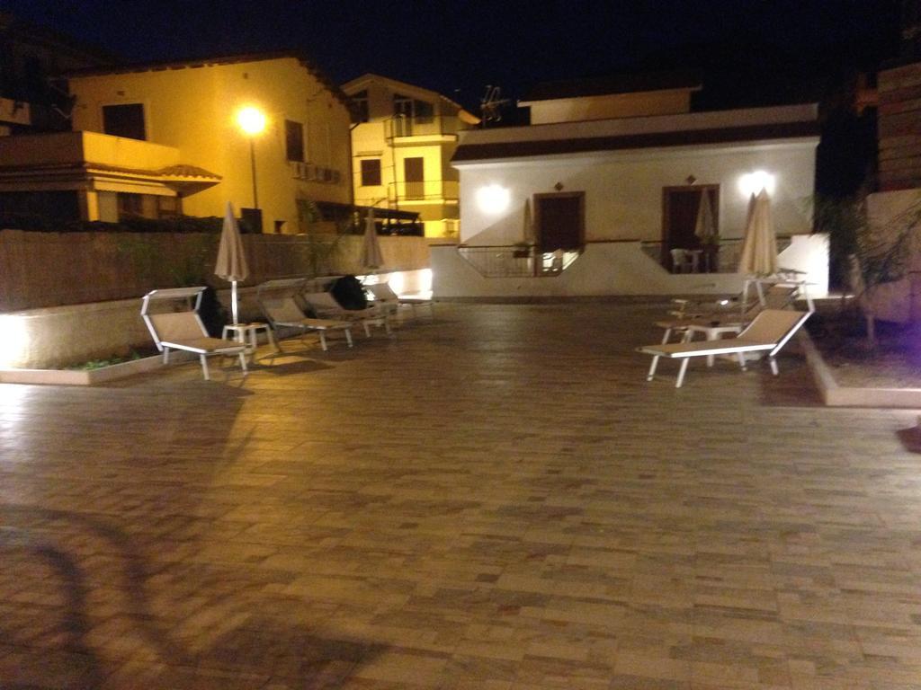 Costa Del Sol Bed and Breakfast Porto Empedocle Esterno foto